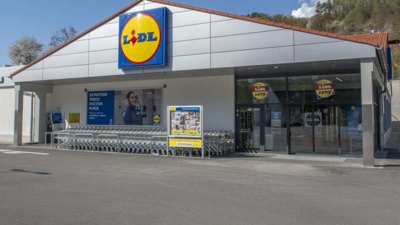 He "only" spent 34 euros at Lidl: the retiree receives a fine because he took too long to do his shopping