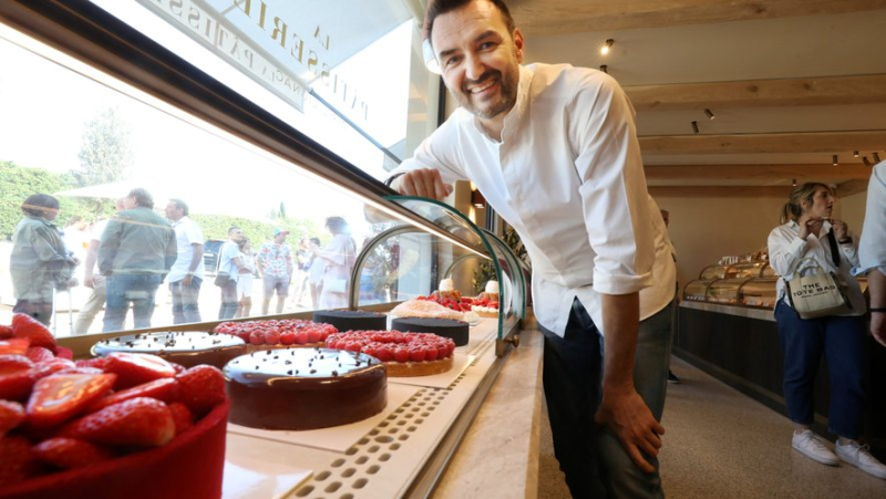 "J'avais toute la profession à dos" : Cyril Lignac revient sur ses débuts difficiles en cuisine