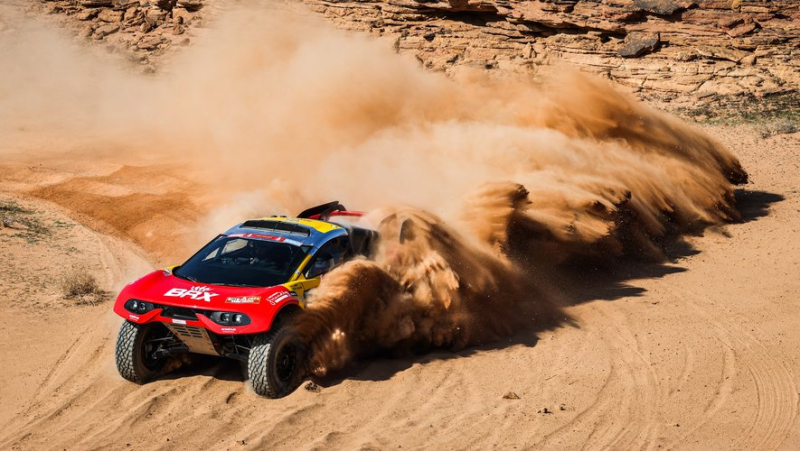VIDEO. Dakar 2024: Loeb and the favorites puncture, the winner of the prologue abandons... what to remember from the first stage
