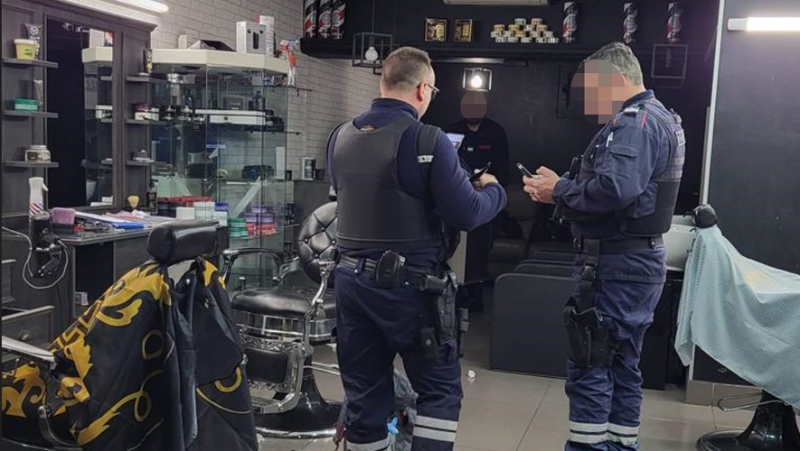 160 kg de tabac à chicha, cigarettes et 9 000 € saisis par la police et les douanes à Montpellier