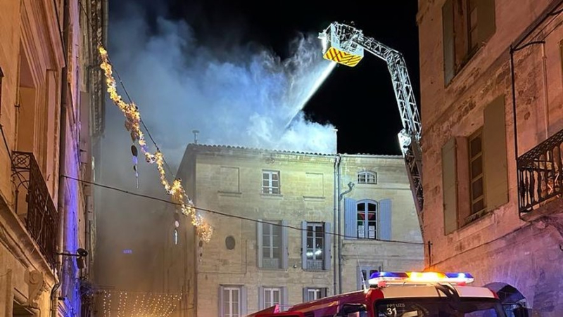 An impressive apartment fire in the center of Uzès, in the Gard