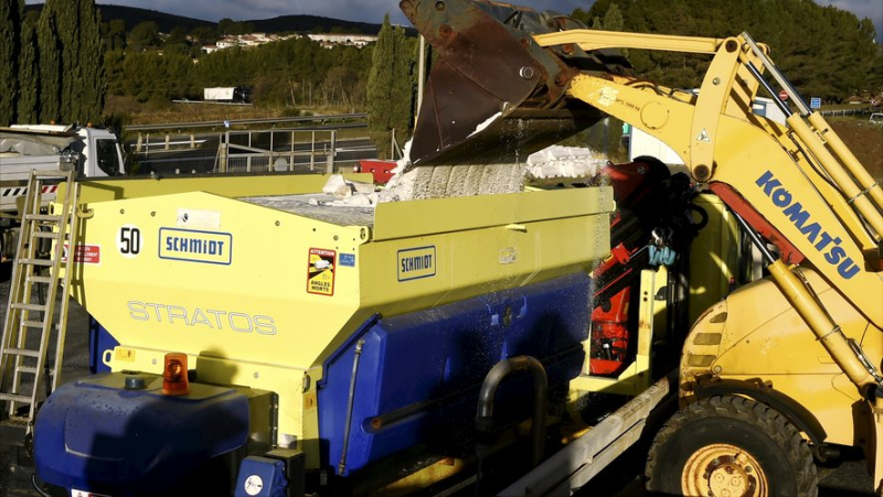2,000 tonnes of salt already distributed between Sète and Nîmes: on the A9, the men in yellow are preparing for the snow