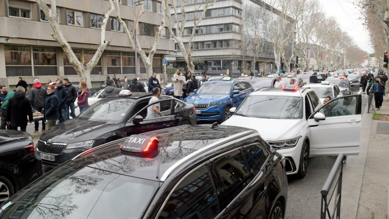 Nearly 200 taxi drivers mobilized in Montpellier against agreements with health insurance