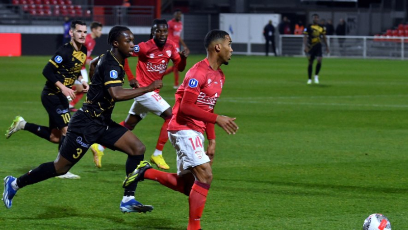 National: Nîmes still has a period to come back to score against Villefranche who are playing with ten