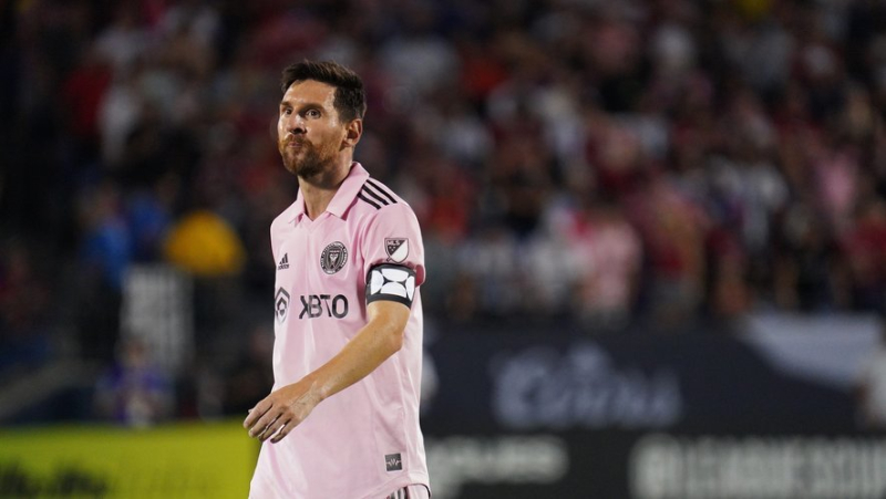 Faced with general anger from Asian supporters, Leo Messi returns to the Hong Kong incident