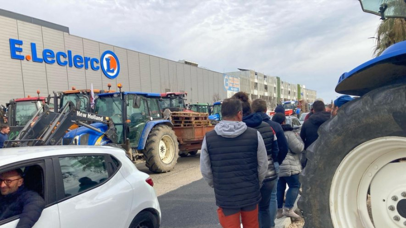 Farmers&#39; blockades: new action underway in Gard, ahead of Carrefour&#39;s wine industry