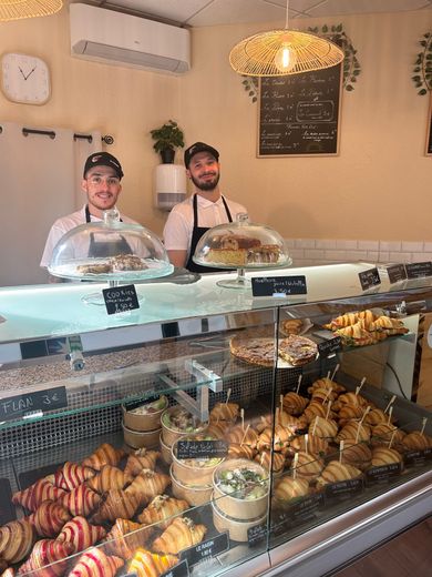 Two baker friends put the croissant in the spotlight
