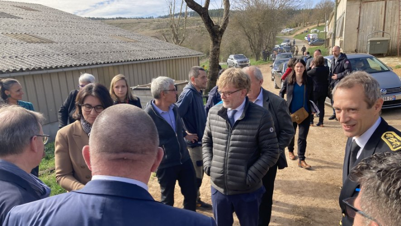 The Minister of Agriculture Marc Fesneau arrived in Lozère: he visited a sheep and pig farm in Montbrun