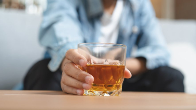 Alcohol dependence: 5 signs that should alert you to your consumption