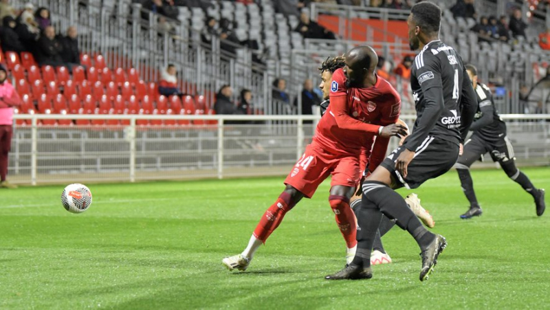 Nîmes Olympique : après une victoire au forceps contre Cholet (2-1), les notes des Crocos