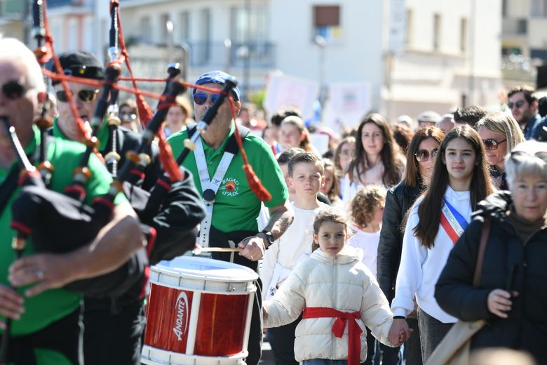 “We are proud of our maritime traditions”: 350 “monsailons” paraded for Escale à Sète 2024