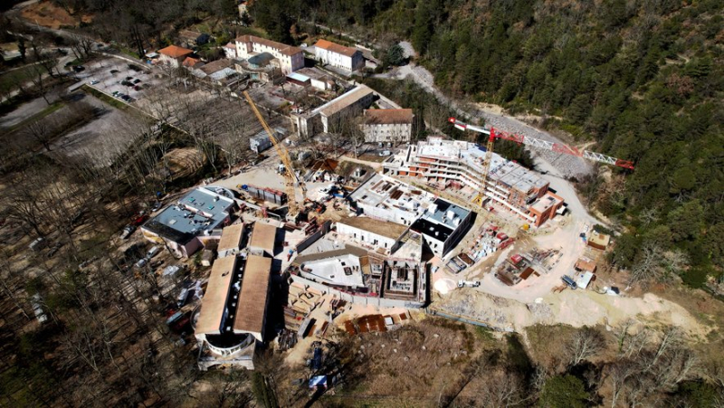 The opening of the new Allègre-les-Fumades thermal baths postponed until the end of June