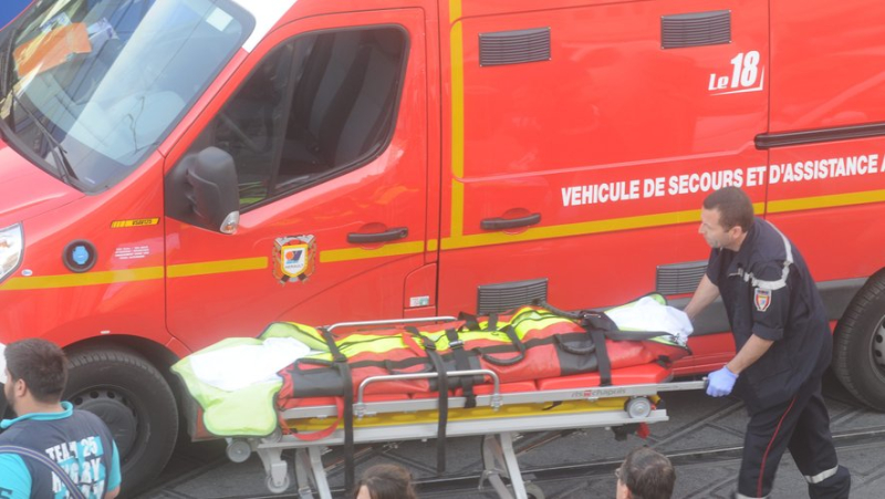 Two women seriously injured following a terrible accident between two motorcycles and a car at the entrance to Montpellier