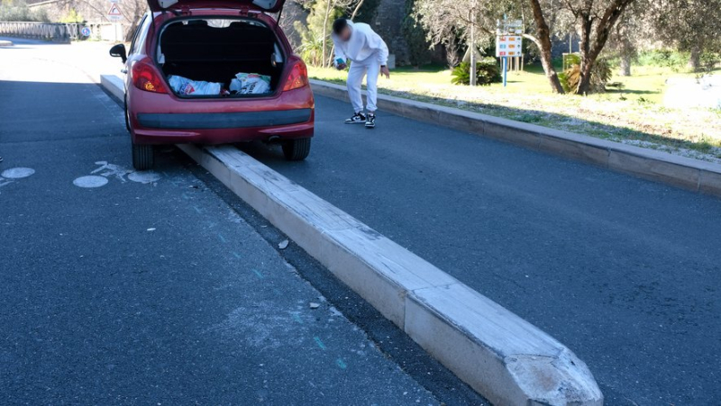PICTURE. A motorist in bad shape stuck in Montpellier: he was surprised by a sidewalk