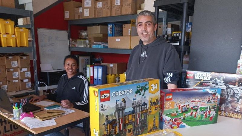 In Béziers, a Lego® pro exports his bricks around the world