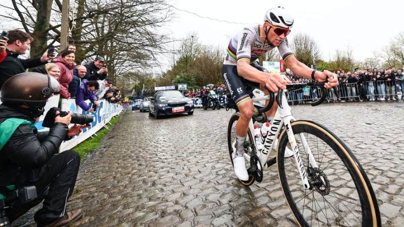 VIDEO. Mathieu van der Poel, alone in the world, wins his third Tour of Flanders