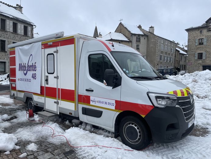 Medical deserts: Mobisanté 48, an emergency solution for villages without a doctor
