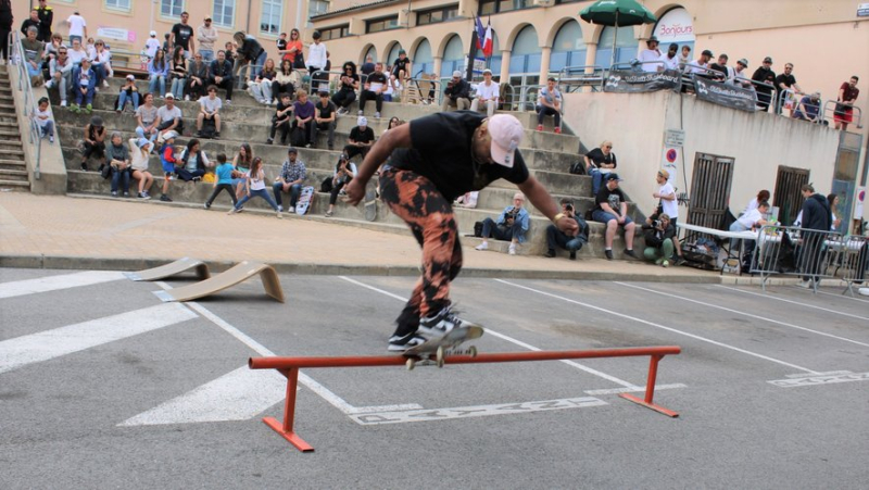 Skateboarders in Bagnols-sur-Cèze for the Cub festival, Bagnolese urban culture