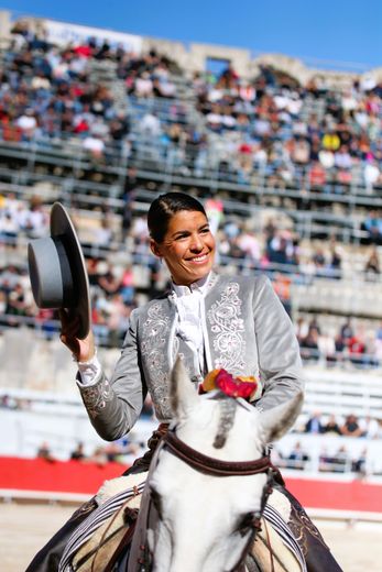 Feria d'Arles : les trois cavaliers triomphent pour les adieux de Mendoza