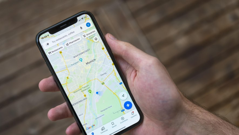 Google Maps: what is the satellite connection, this functionality which allows you to share your location without a network ?