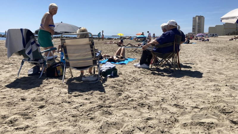 A summer Sunday… April 14, on Valras beach