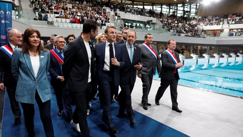 Paris 2024 Olympics: faced with the terrorist threat, Macron says he wants to "take over the opening ceremony" on the Seine