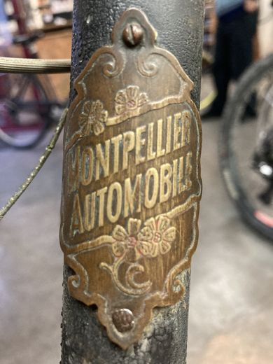 Ce vélo centenaire appartenant au père de Suzanne qui a permis de fuir le bombardement de Montpellier