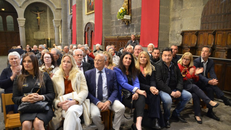 Gilles d&#39;Ettore affair: when the mayor and the clairvoyant Sophia admired the archangel Saint-Michel together at Agde cathedral