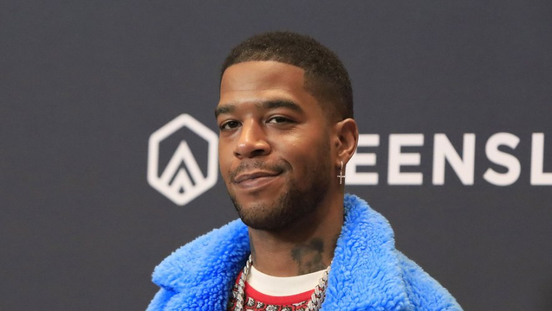 VIDEO. He breaks his foot during a concert at Coachella: rapper Kid Cudi falls on stage and is transferred to the hospital