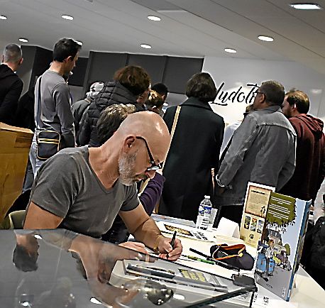 Among authors, “each exchange is a pleasant surprise” at the Alès comics festival