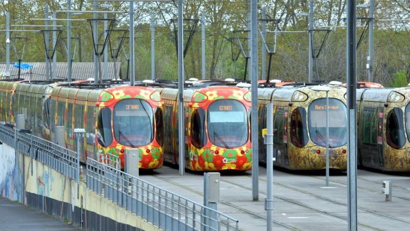 Rames de tramway taguées en pleine nuit à Montpellier : l’action de "quatre individus organisés", Tam renforce sa sécurité