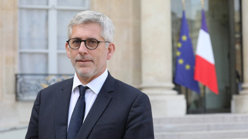 Frédéric Valletoux, the Minister of Health, visits the Béziers hospital this Friday, May 3.