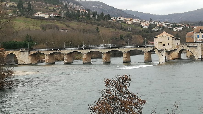 Millau: twenty-five kayakers caught in the waters of the Tarn rescued by firefighters near the Lerouge bridge