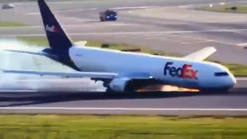VIDEO. Another incident at Boeing: the landing gear does not deploy, the plane has to land urgently in Istanbul