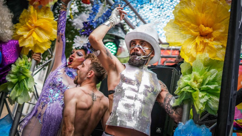 In a festive atmosphere, the Pride March brought together around 1,300 people in Nîmes