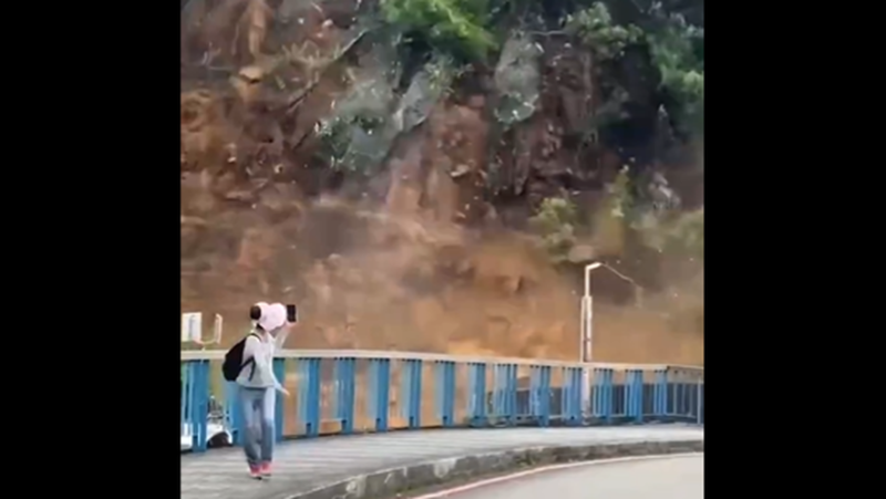 Spectacular images of huge landslide in Taiwan captured by motorist