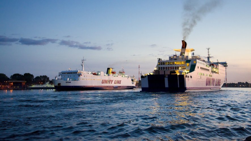 Does ship fuel decontamination accelerate global warming ?