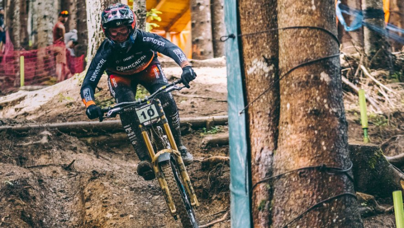 Roujan&#39;s Max Alran wins a stage of the downhill mountain bike world cup