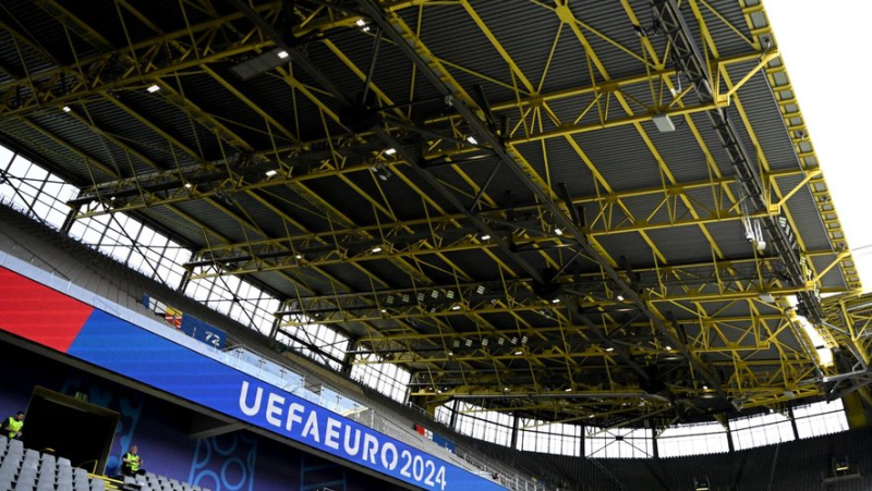 VIDEO: Euro 2024: Man arrested on roof of Dortmund stadium after Germany-Denmark