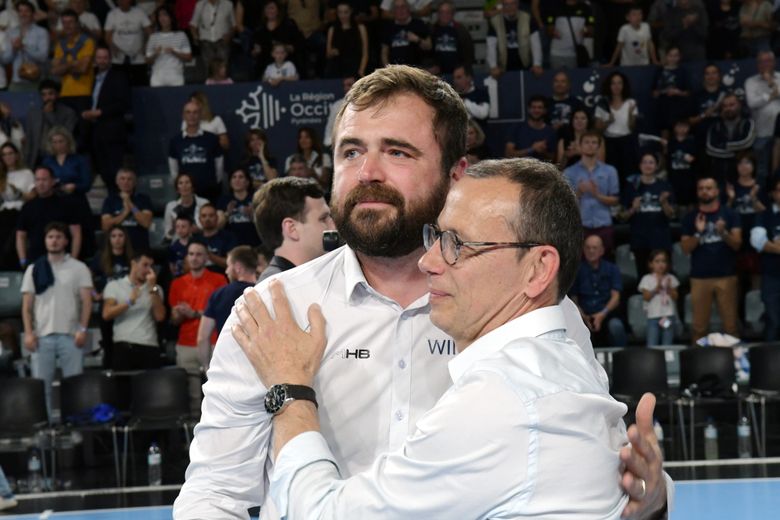 VIDEO. “The equivalent of Guy Noves”, “you become a legend”… a look back at Patrice Canayer’s farewell evening at the MHB
