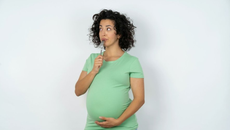 Vitamins, prebiotics during pregnancy: is it useful for preventing allergies in children ?