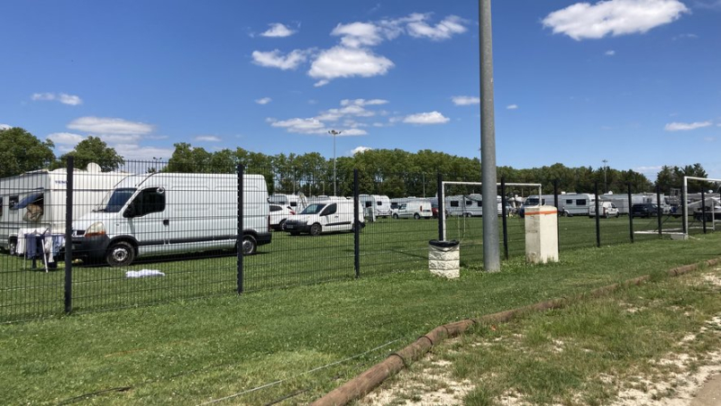 In Lunel, the evangelists took possession of three sports fields in Dassargues