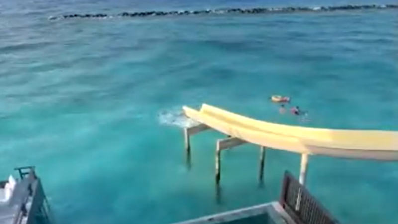 VIDEO. Former Real Madrid player, on vacation in the Maldives, helps a drowning couple