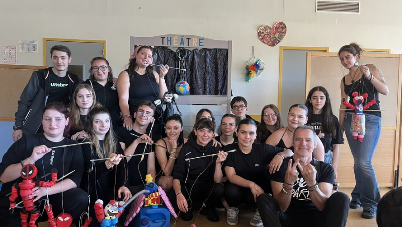 Des élèves de l’IME Les Violettes à Bagnols et de la Maison familiale rurale du Pont-du-Gard réunis pour un spectacle de marionnettes