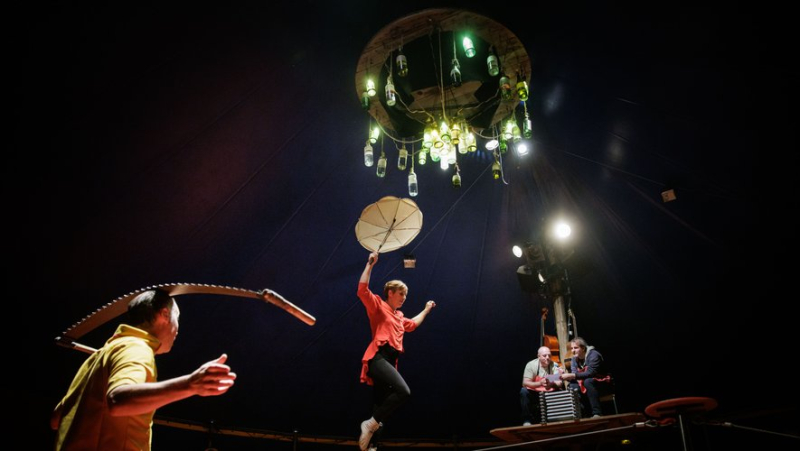 With “Le cabaretreversée”, the 38th Spring of Comedians has found its little circus happiness!