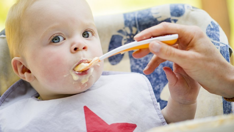Accused of adding too much sugar to certain baby foods, the Nestlé group could be taken to court