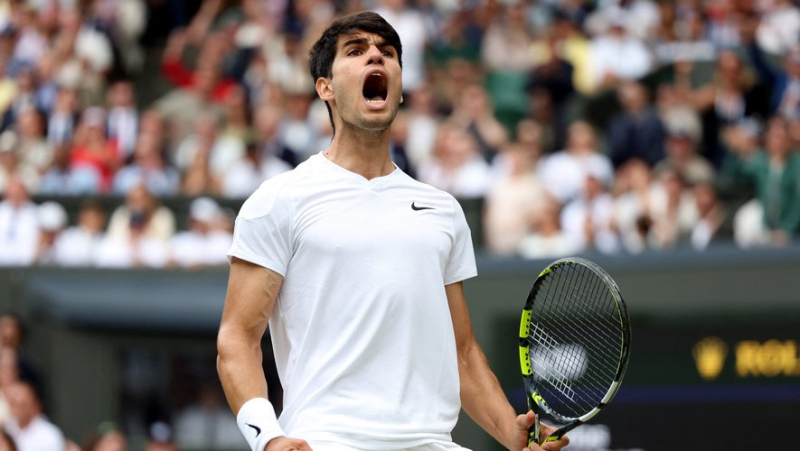 Carlos Alcaraz steps on Novak Djokovic in final to win second Wimbledon after Roland-Garros victory