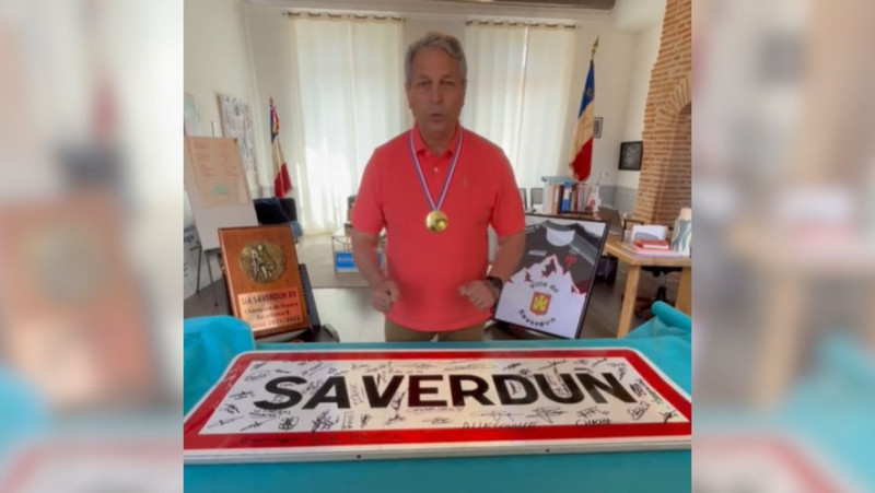 VIDEO. “My dear colleague, just a little memory”: the response of the mayor of Saverdun after the tackle of Robert Ménard