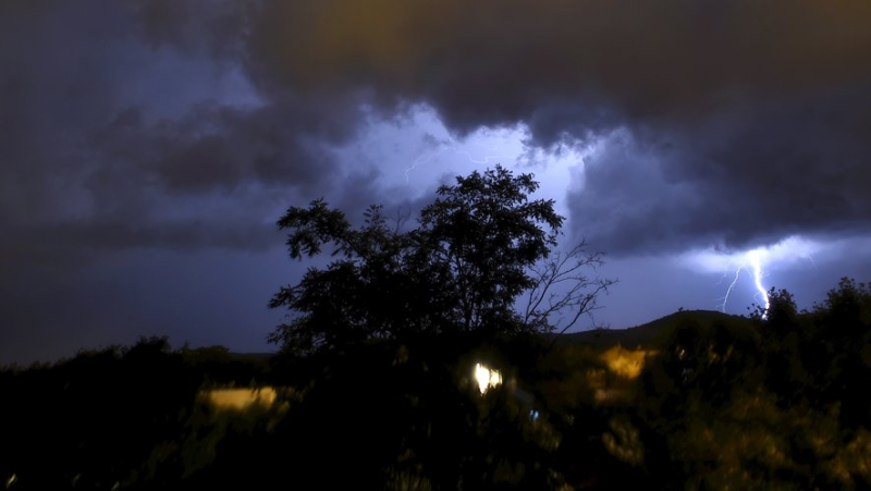 16 departments in the north-east of France placed on orange alert for the risk of thunderstorms from Monday