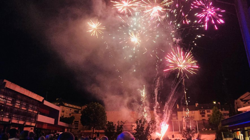 Fireworks, popular ball, parade, medals and speeches marked the July 14 festivities in Mende